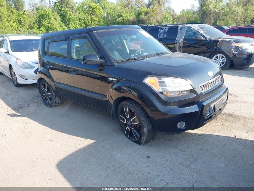 2010 Kia Soul +