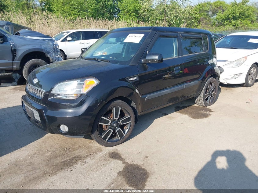 2010 Kia Soul +
