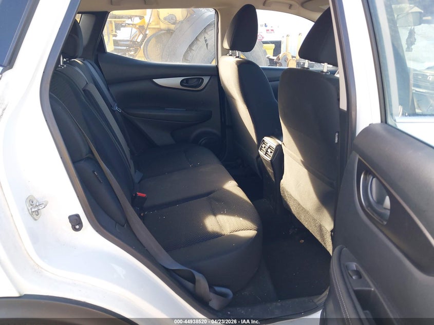 2022 Nissan Rogue Sport - vista 8