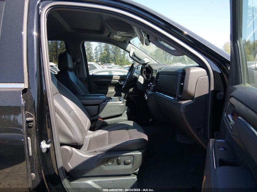 2025 GMC Sierra 1500 4Wd Short Box Slt