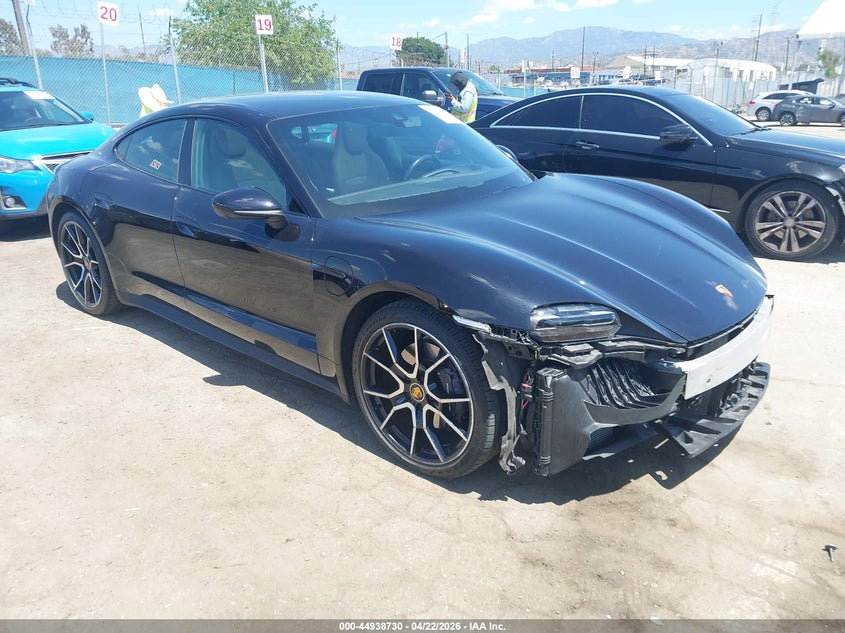 2023 Porsche Taycan