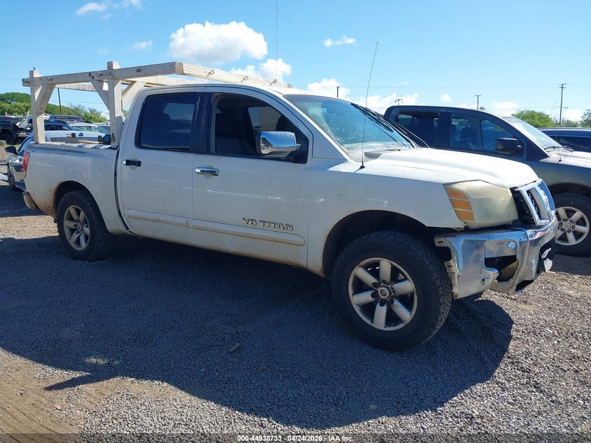 2005 NISSAN TITAN SE