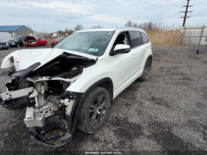 2016 Toyota Highlander Xle V6