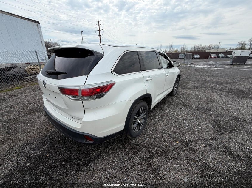 2016 Toyota Highlander Xle V6