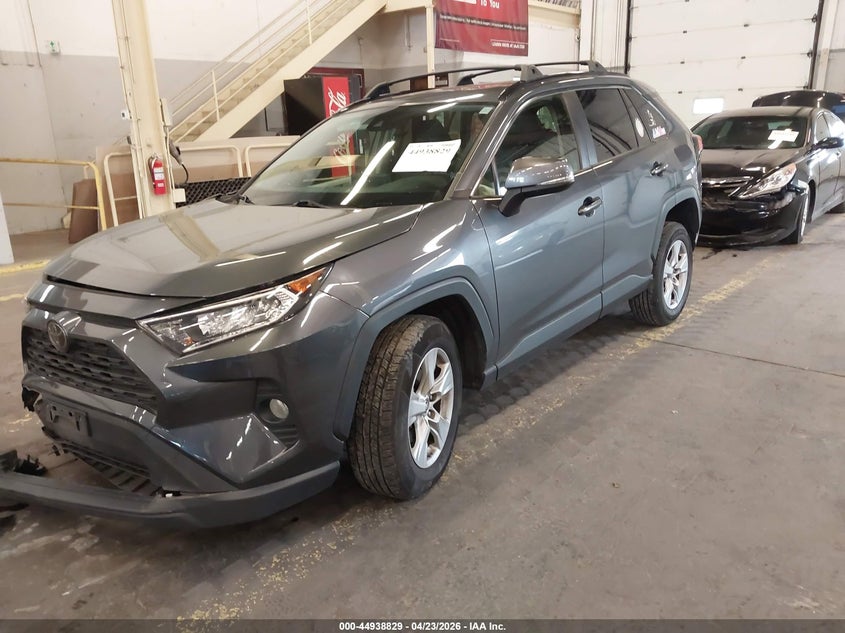 2019 TOYOTA RAV4 auction photo 2
