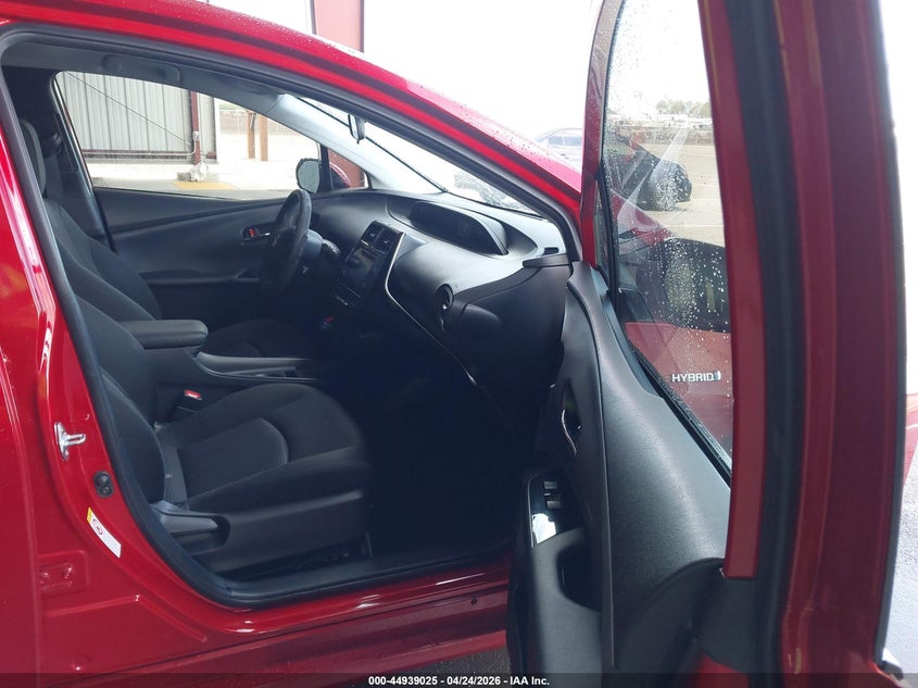 2019 Toyota Prius Le