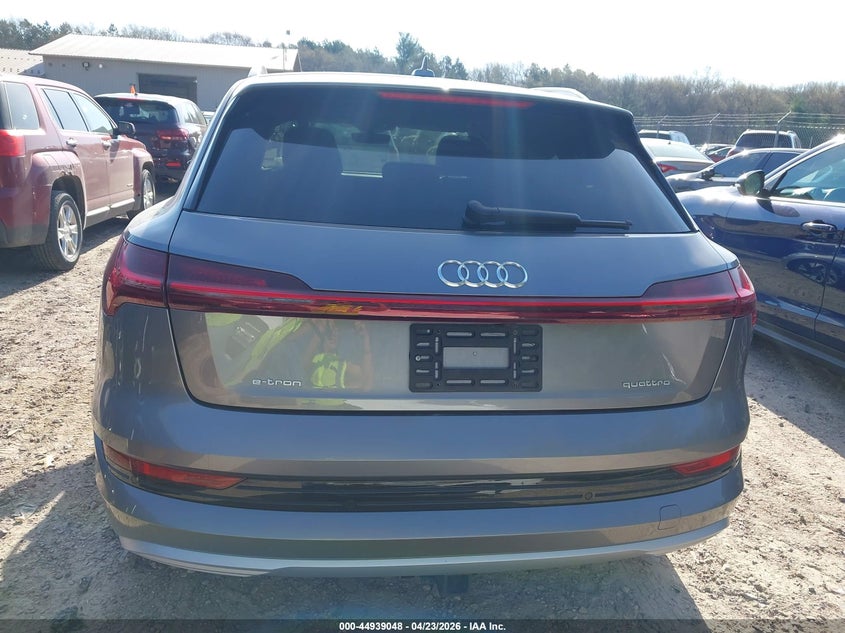 2021 Audi E-Tron Premium Quattro VIN: WA1AAAGE4MB016411 Lot: 44939048