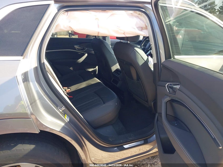 2021 Audi E-Tron Premium Quattro VIN: WA1AAAGE4MB016411 Lot: 44939048