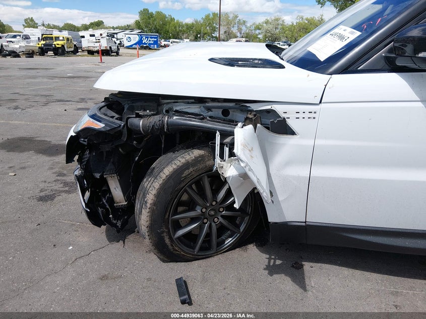 2016 Land Rover Range Rover Sport 3.0L V6 Turbocharged Diesel Hse Td6 VIN: SALWR2KF9GA641190 Lot: 44939063