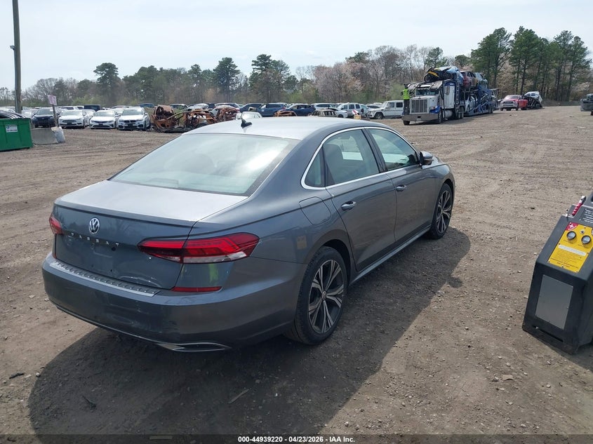 2021 VOLKSWAGEN PASSAT auction photo 4