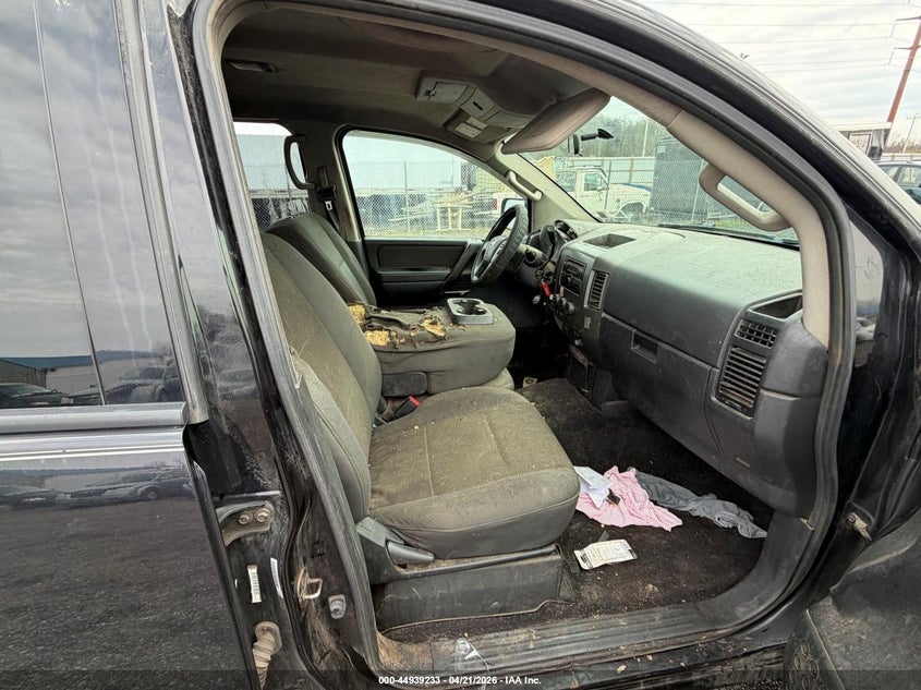 2014 Nissan Titan Pro-4X/S/Sl/Sv