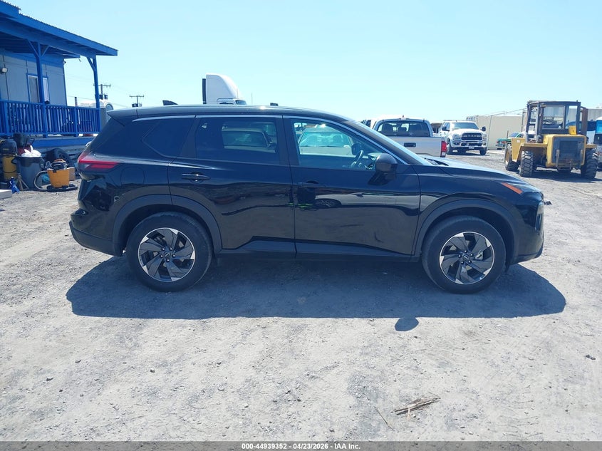 VIN 5N1BT3BA8SC815406 2025 NISSAN ROGUE SV FWD
