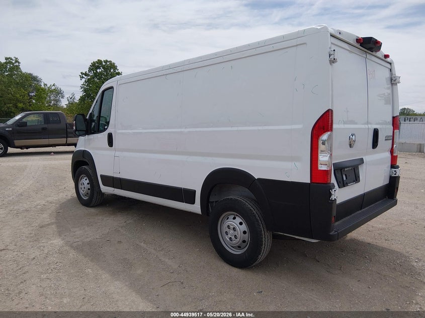 Vin: 3c6lrvvg9pe603849, lot: 45436913, ram promaster 2500 low roof 136 wb 20233