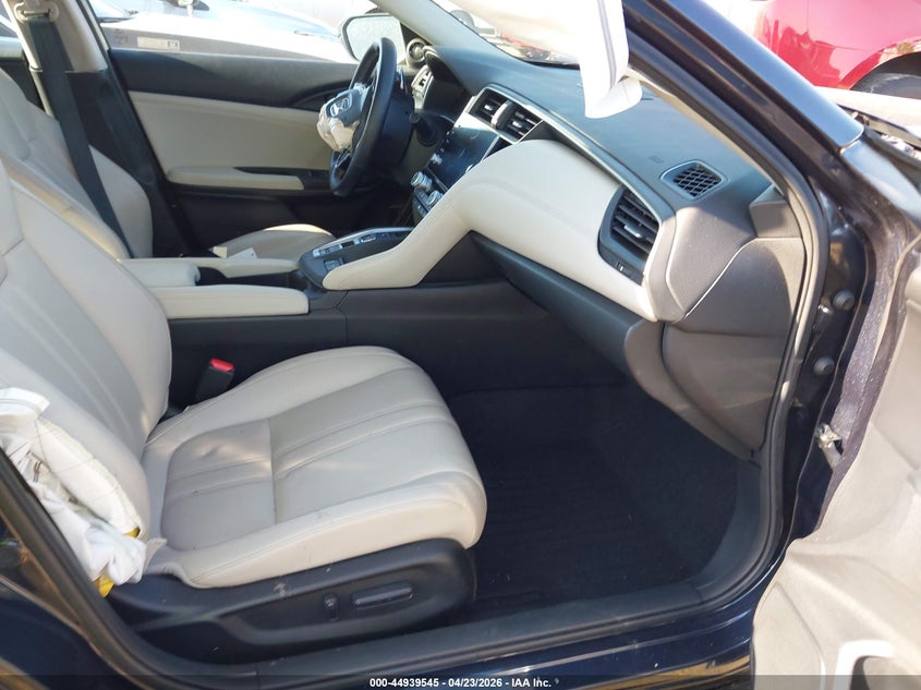 2019 Honda Insight Touring