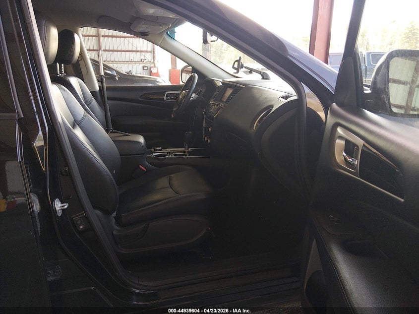 2015 Nissan Pathfinder Platinum/S/Sl/Sv