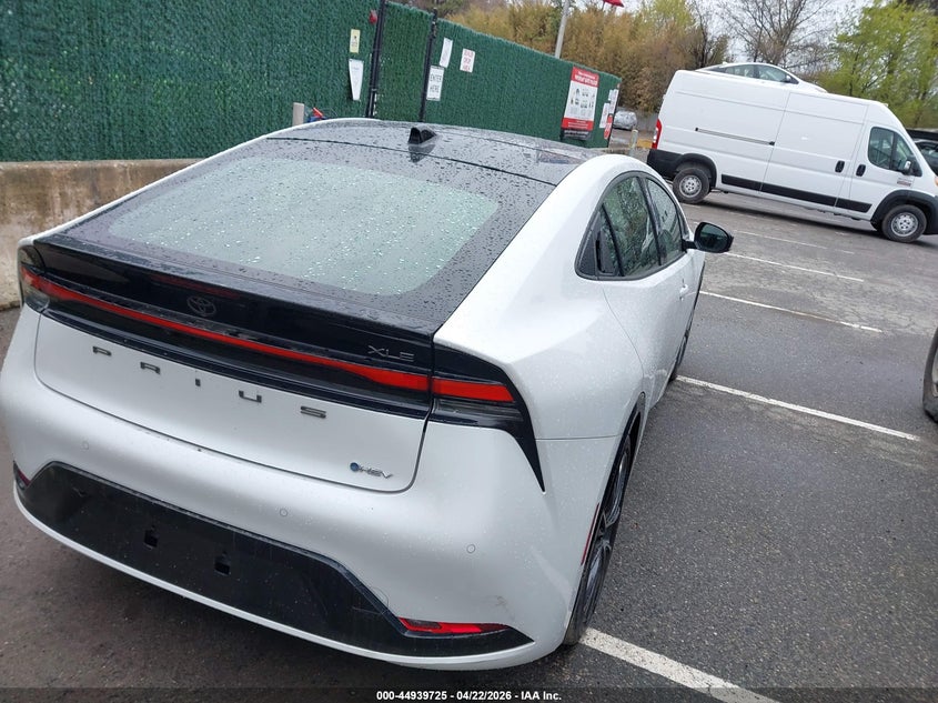 2024 Toyota Prius Xle Awd-E