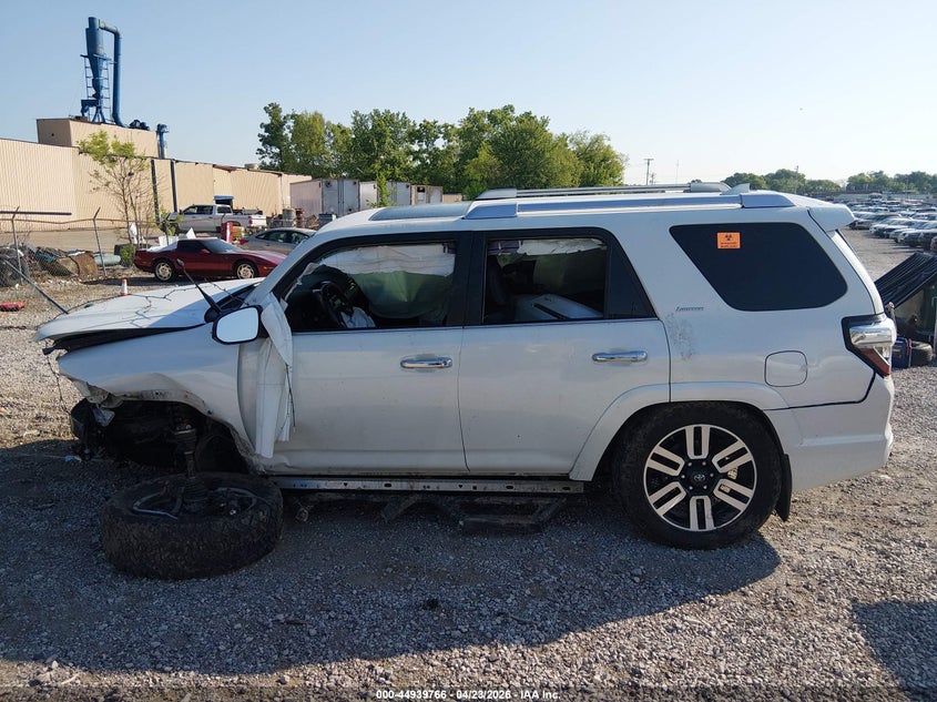 2018 TOYOTA 4RUNNER LIMITED — Photo 14