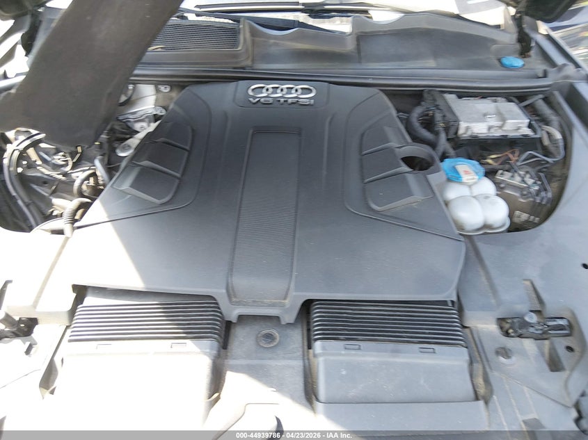 2017 Audi Q7 3.0T Premium VIN: WA1VAAF72HD020679 Lot: 44939786