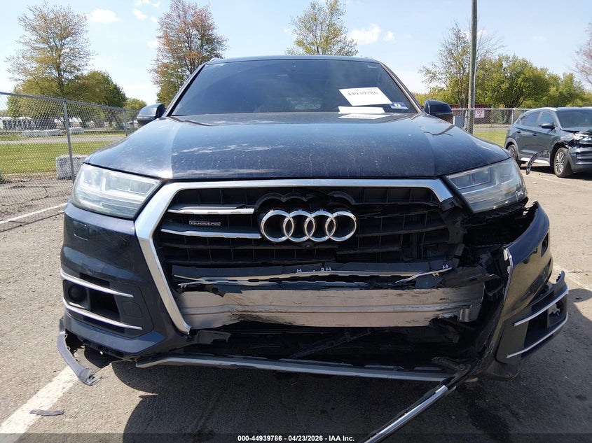 2017 Audi Q7 3.0T Premium VIN: WA1VAAF72HD020679 Lot: 44939786