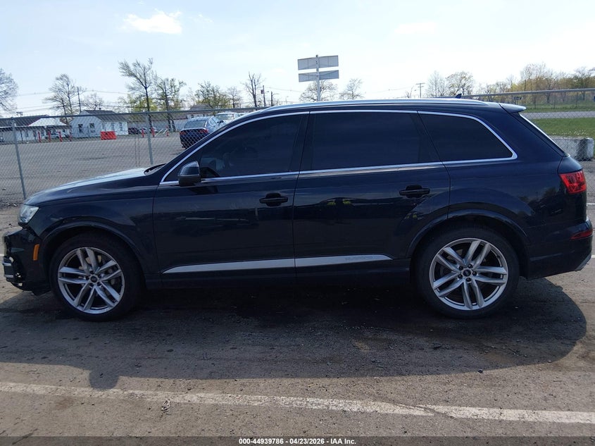 2017 Audi Q7 3.0T Premium VIN: WA1VAAF72HD020679 Lot: 44939786