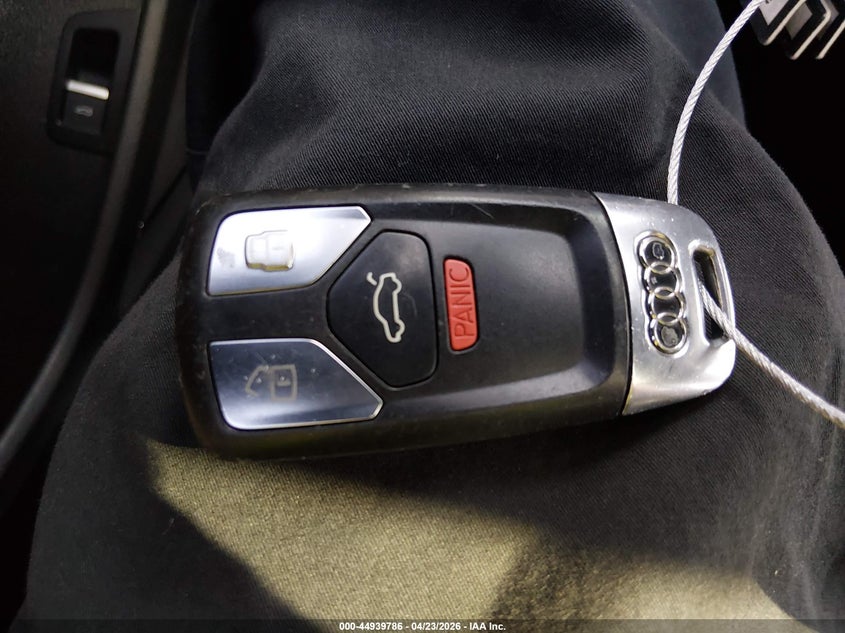 2017 Audi Q7 3.0T Premium VIN: WA1VAAF72HD020679 Lot: 44939786