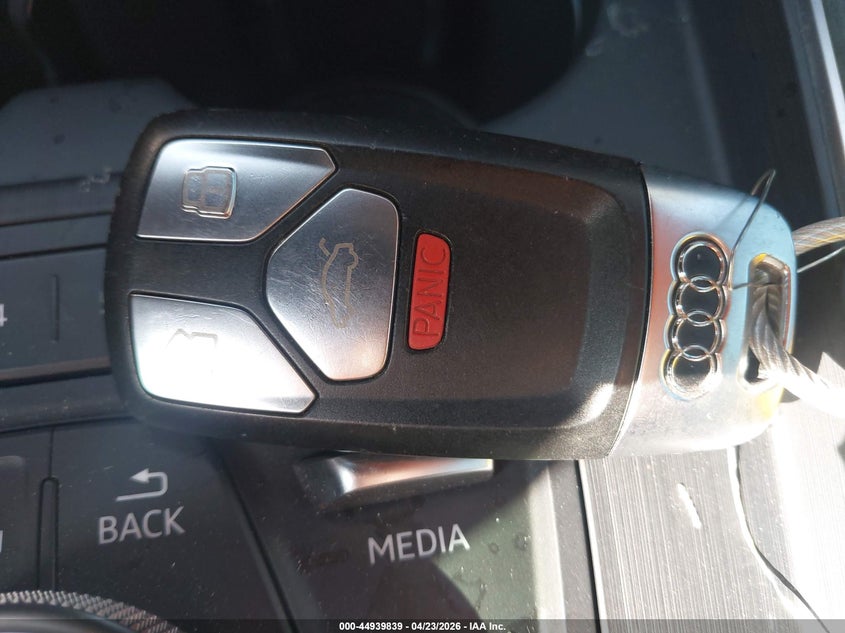 2018 Audi A5 2.0T Premium VIN: WAUYNGF5XJN004901 Lot: 44939839