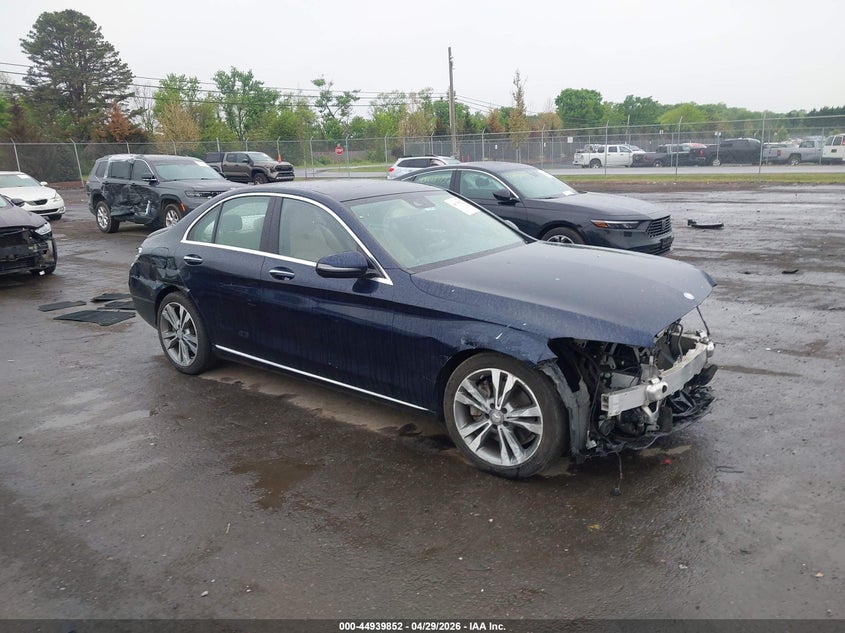 2016 MERCEDES-BENZ C 300