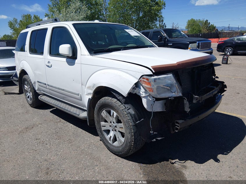 2012 Nissan Pathfinder Silver