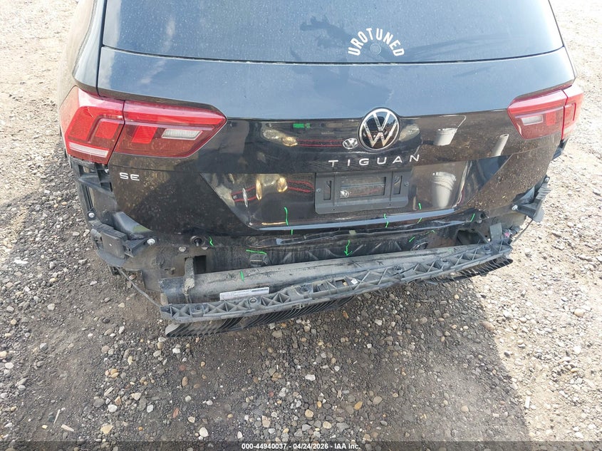 2022 VOLKSWAGEN TIGUAN auction photo 6