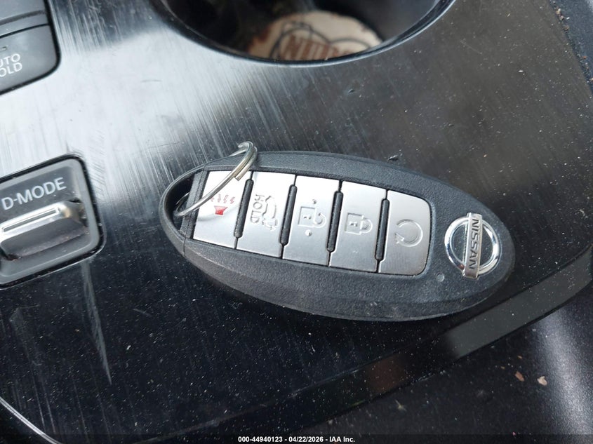 VIN 5N1AT3BA1MC808764 2021 NISSAN ROGUE SV FWD