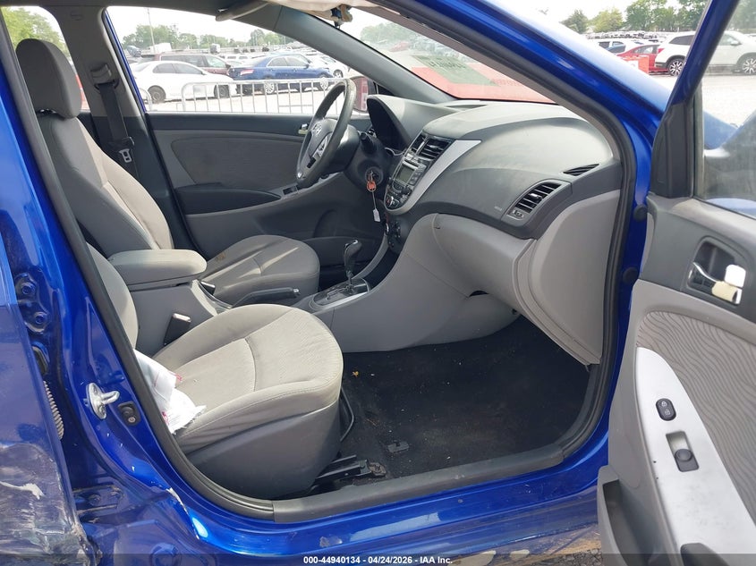2012 Hyundai Accent 1.6 Gls blue Lot 111044940134 Vin KMHCU4AE2CU045582
