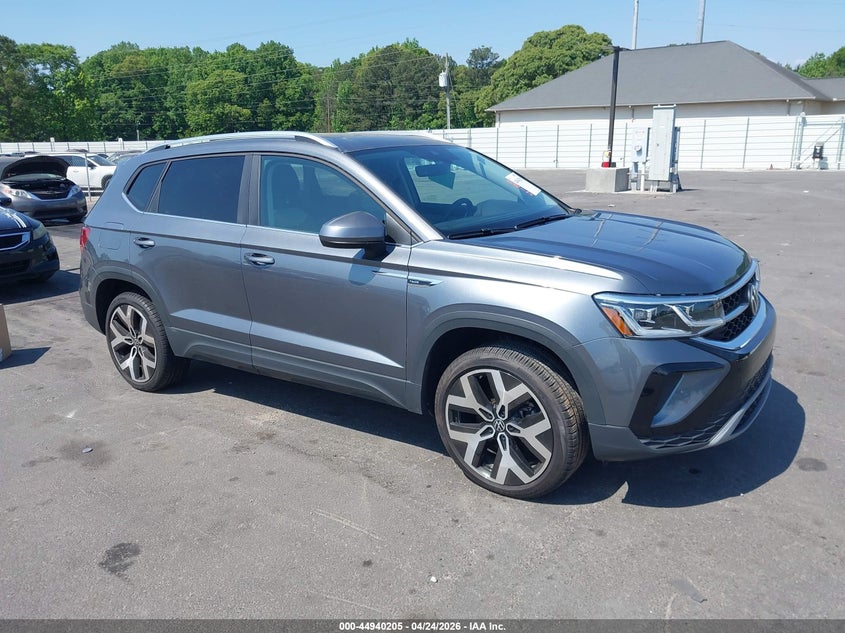 2022 Volkswagen Taos 1.5T Sel