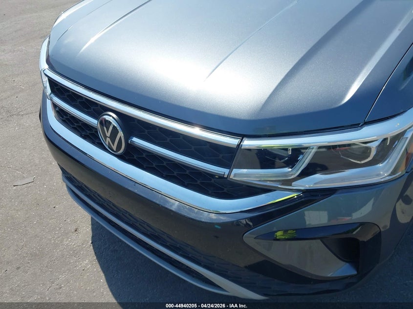 2022 Volkswagen Taos 1.5T Sel VIN: 3VV2X7B24NM046884 Lot: 44940205