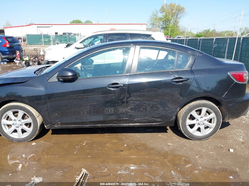2011 Mazda Mazda3 I Touring VIN: JM1BL1VF8B1494463 Lot: 44940379