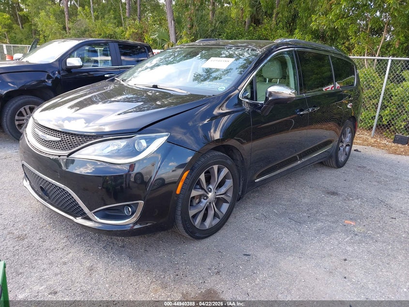 2019 Chrysler Pacifica Limited