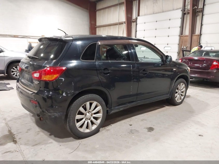 2011 Mitsubishi Outlander Sport Se