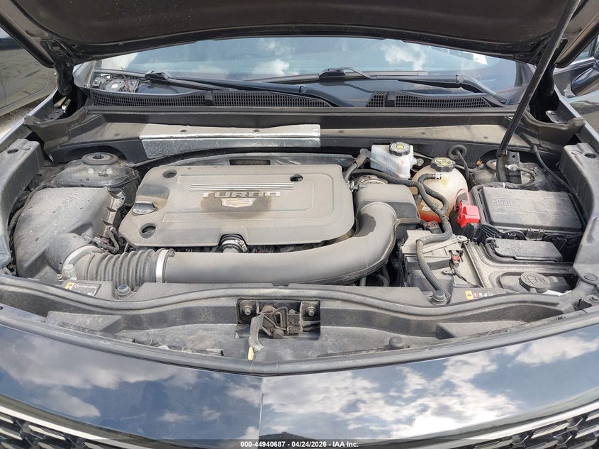 2020 Cadillac Xt4 Fwd Premium Luxury VIN: 1GYFZCR4XLF099106 Lot: 44940687