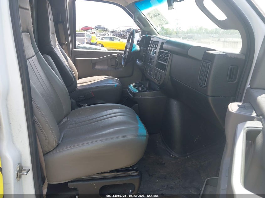 CHEVROLET EXPRESS CARGO 2023 VIN 1GCWGAFP2P1247590