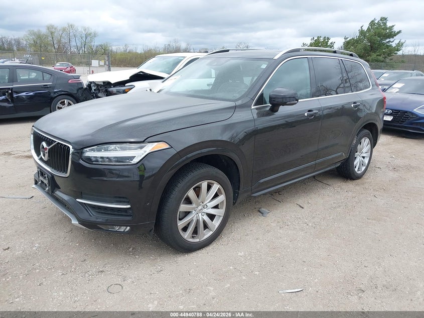 2016 Volvo Xc90 T6 Momentum