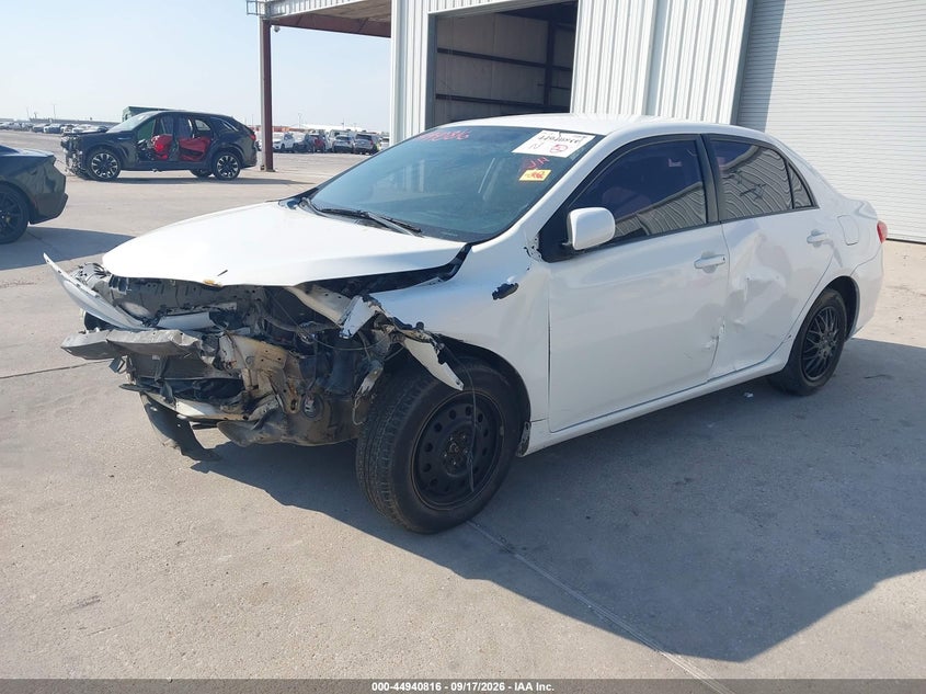 Vin: 2t1bu4ee6bc612785, lot: 45438212, toyota corolla le 20112