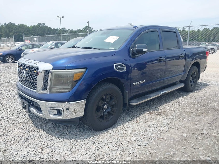 2017 Nissan Titan Sv