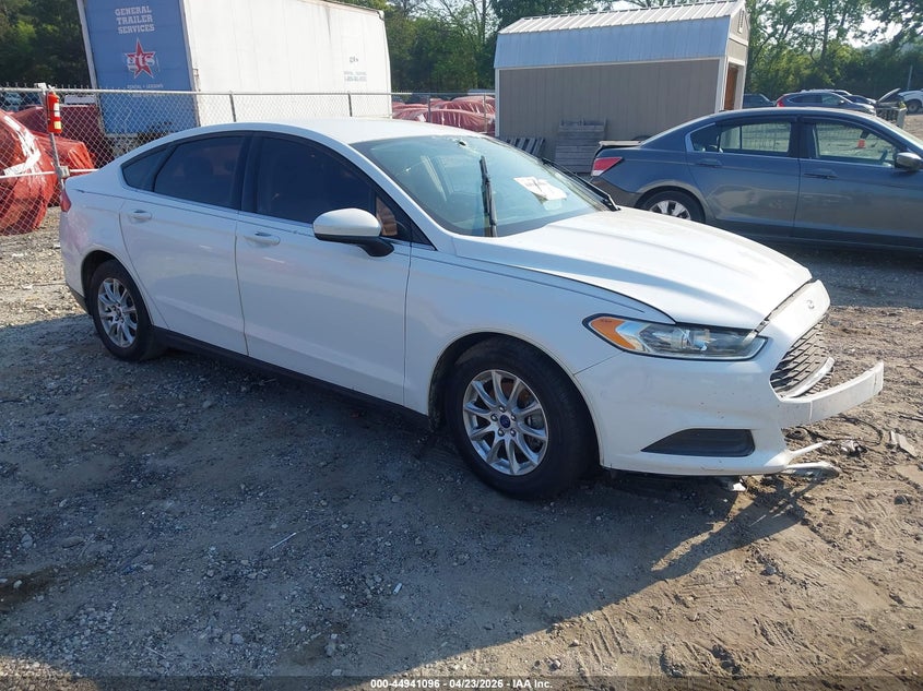 2015 FORD FUSION auction photo 1