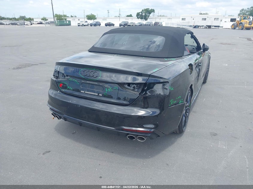 Vin: wauw4gf51rn004727, lot: 45438547, audi s5 cabriolet premium plus tfsi quattro tiptronic 20244
