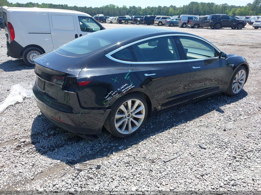 Vin: 5yj3e1eaxlf737900, lot: 45438750, tesla model 3 standard range plus rear-wheel drive/standard range rear-wheel drive 20204