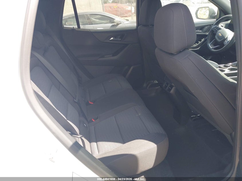 VIN 3GNAXHEG6TL325545 2026 CHEVROLET EQUINOX FWD LT