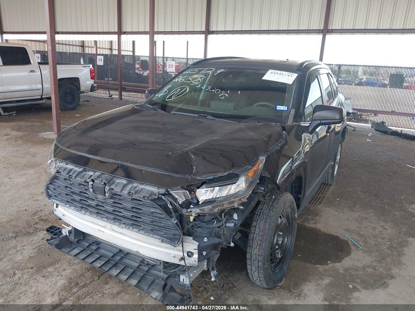 2019 Toyota Rav4 Le JTMH1RFV9KD034215 photo 1