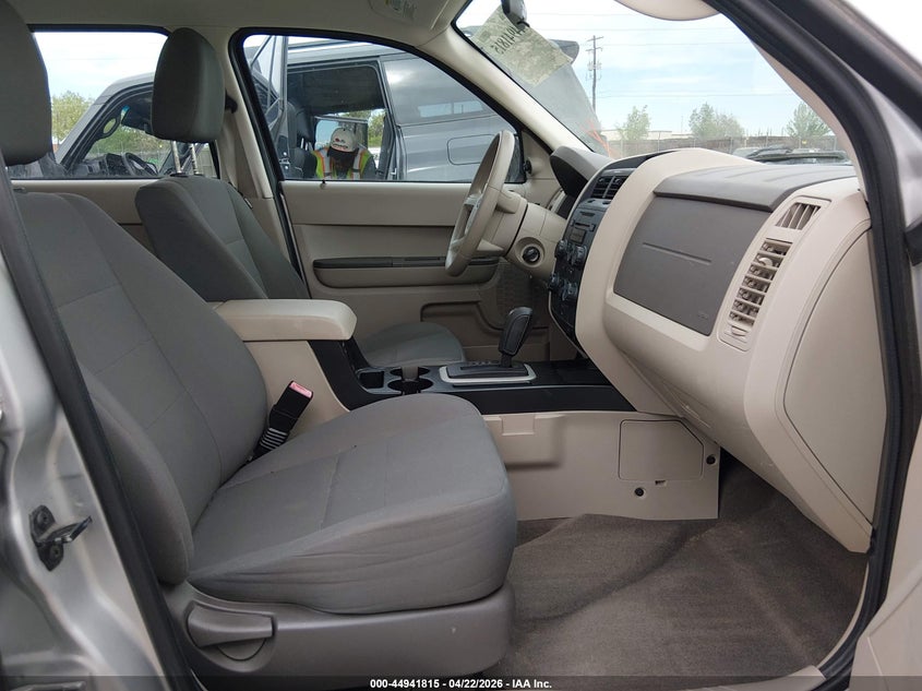 2009 Ford Escape Xls/Xls Manual