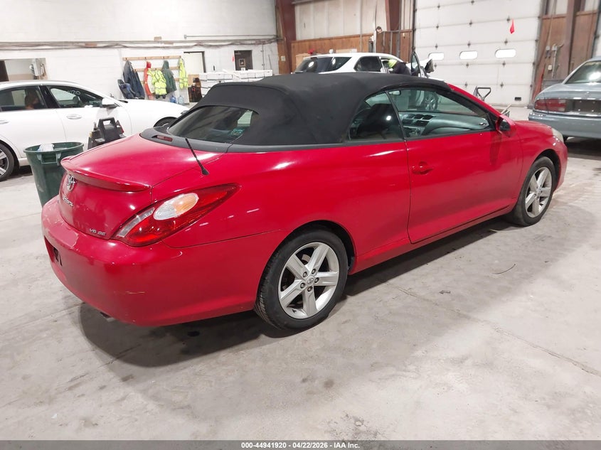 2006 Toyota Camry Solara Se