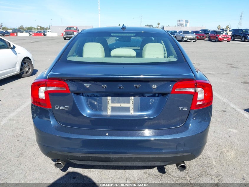 2013 Volvo S60 T5/T5 Platinum/T5 Premier/T5 Premier Plus VIN: YV1612FS1D2203222 Lot: 44941997