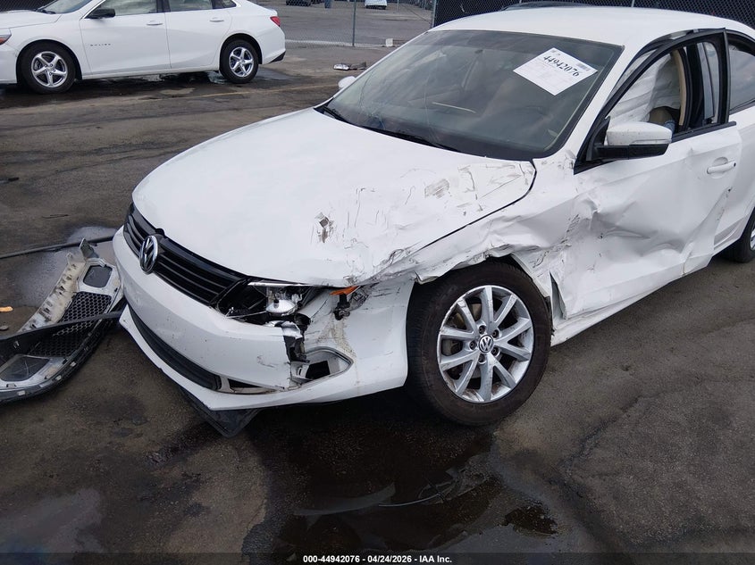 2012 VOLKSWAGEN JETTA auction photo 6